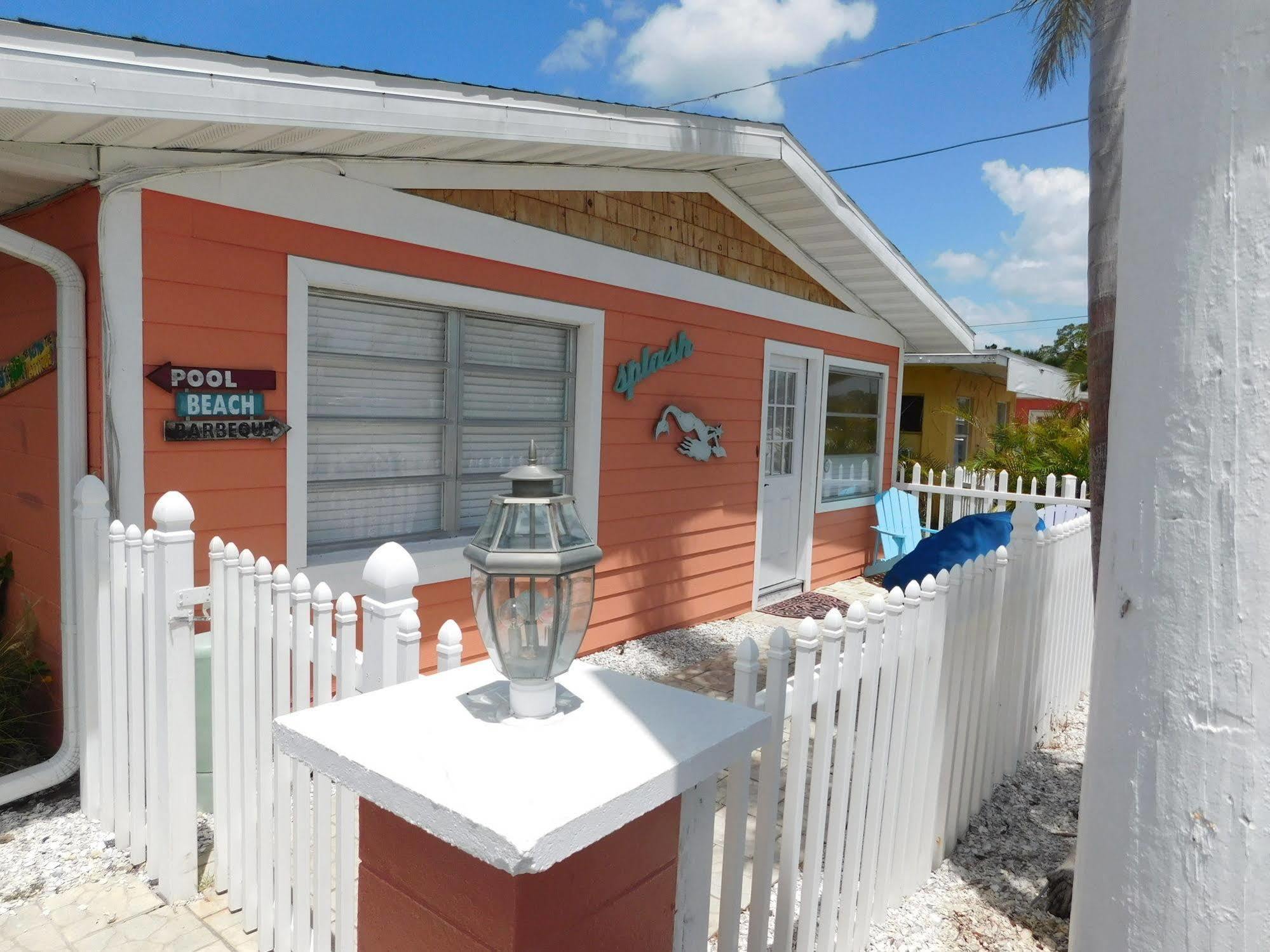 My Sarasota Getaway Inn Нокомис Экстерьер фото