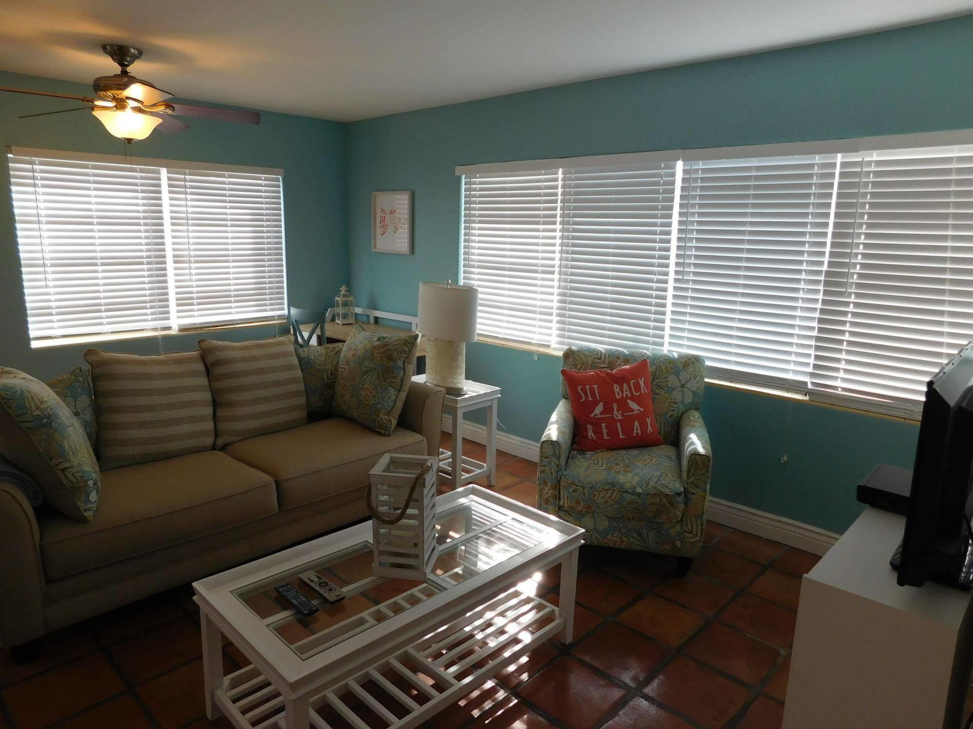 My Sarasota Getaway Inn Нокомис Экстерьер фото