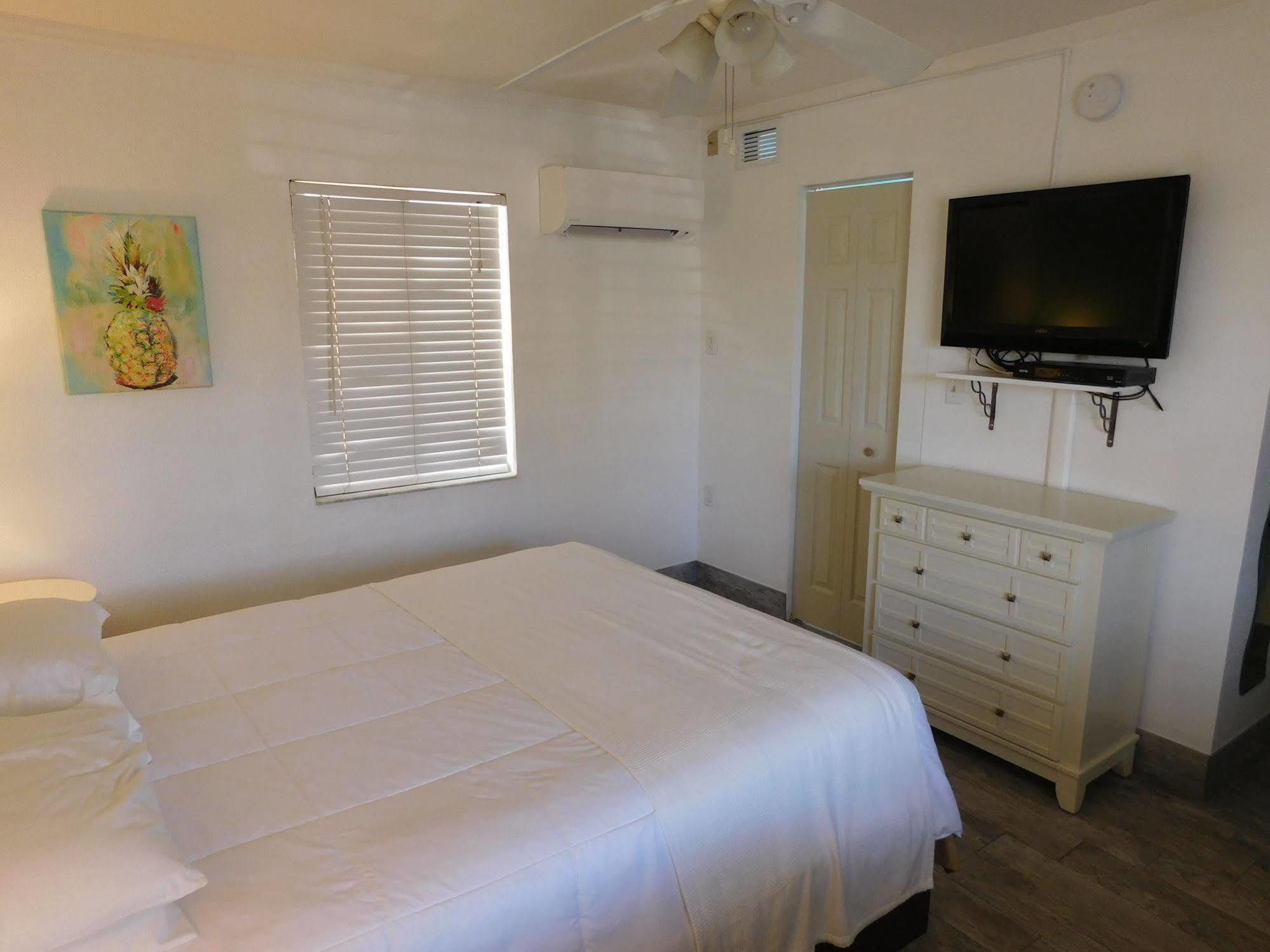 My Sarasota Getaway Inn Нокомис Экстерьер фото
