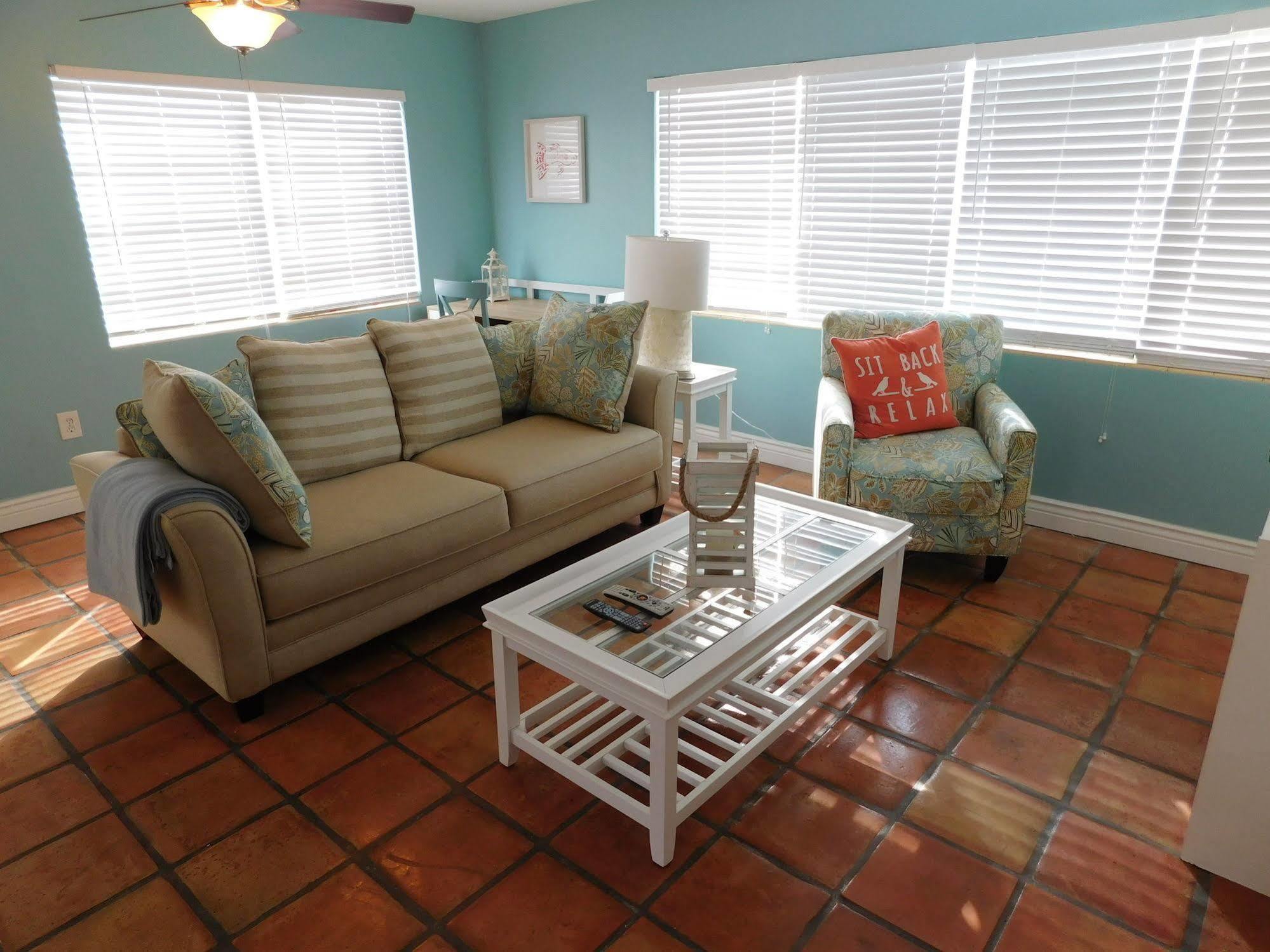 My Sarasota Getaway Inn Нокомис Экстерьер фото