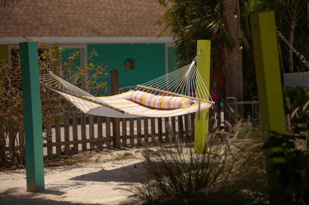 My Sarasota Getaway Inn Нокомис Экстерьер фото