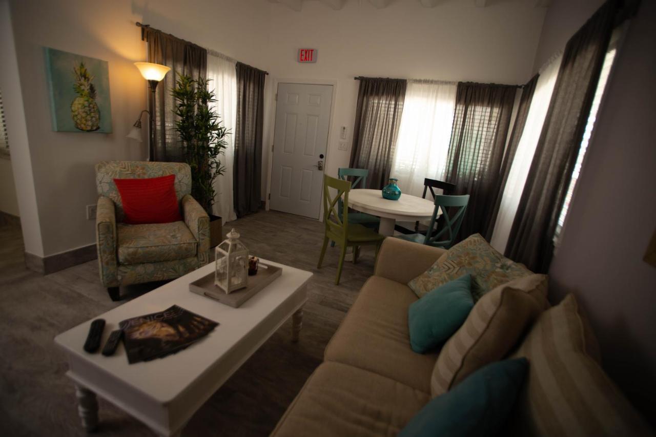 My Sarasota Getaway Inn Нокомис Экстерьер фото