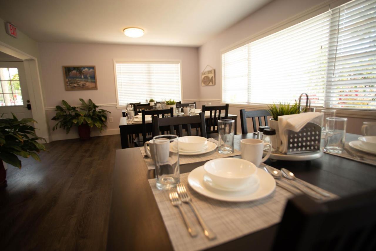 My Sarasota Getaway Inn Нокомис Экстерьер фото
