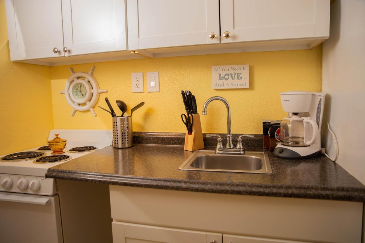 My Sarasota Getaway Inn Нокомис Экстерьер фото