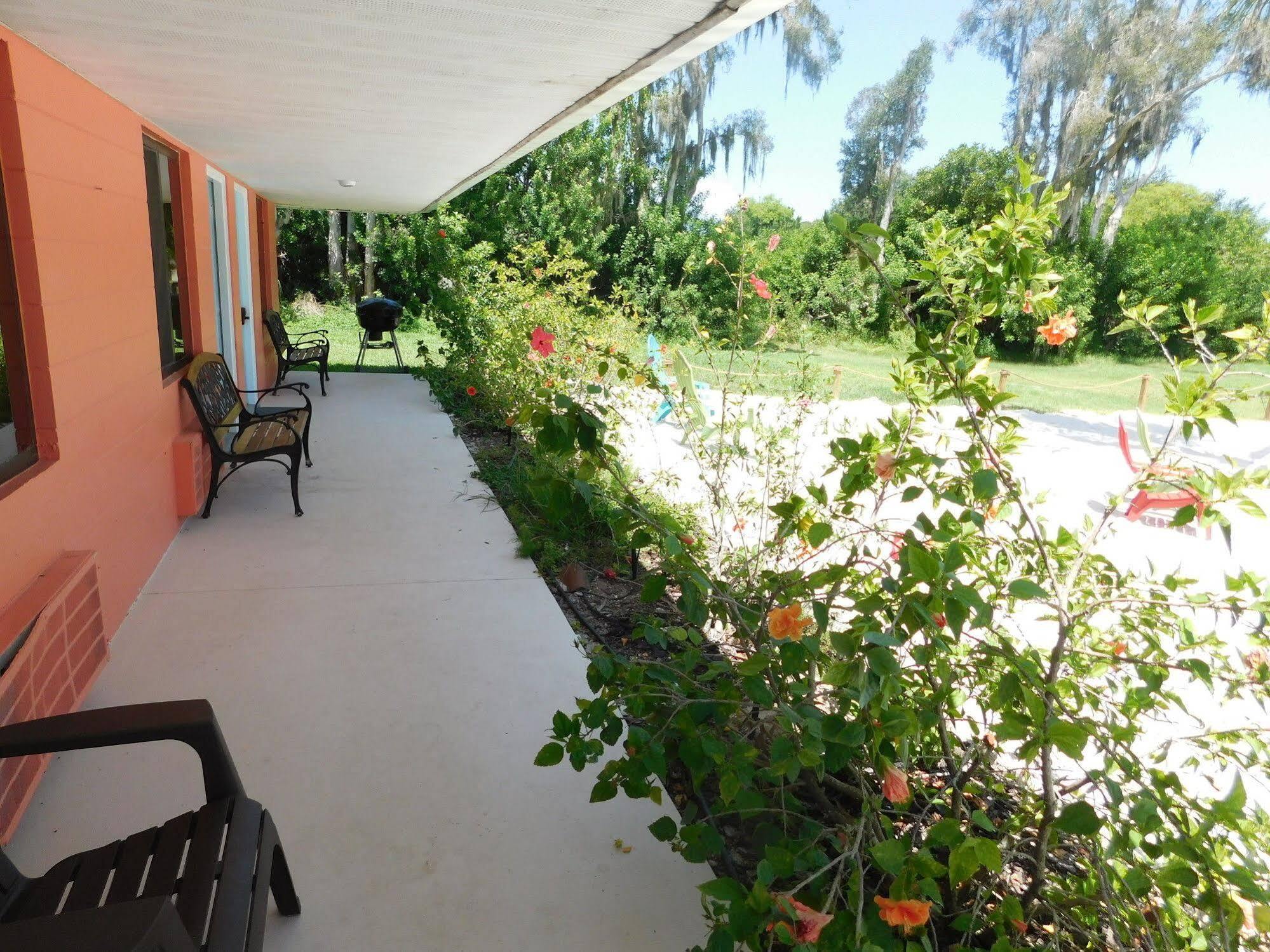 My Sarasota Getaway Inn Нокомис Экстерьер фото